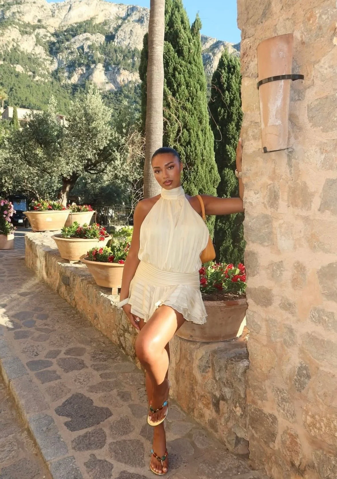 BIANCA - HALTERNECK DRESS - Image 4