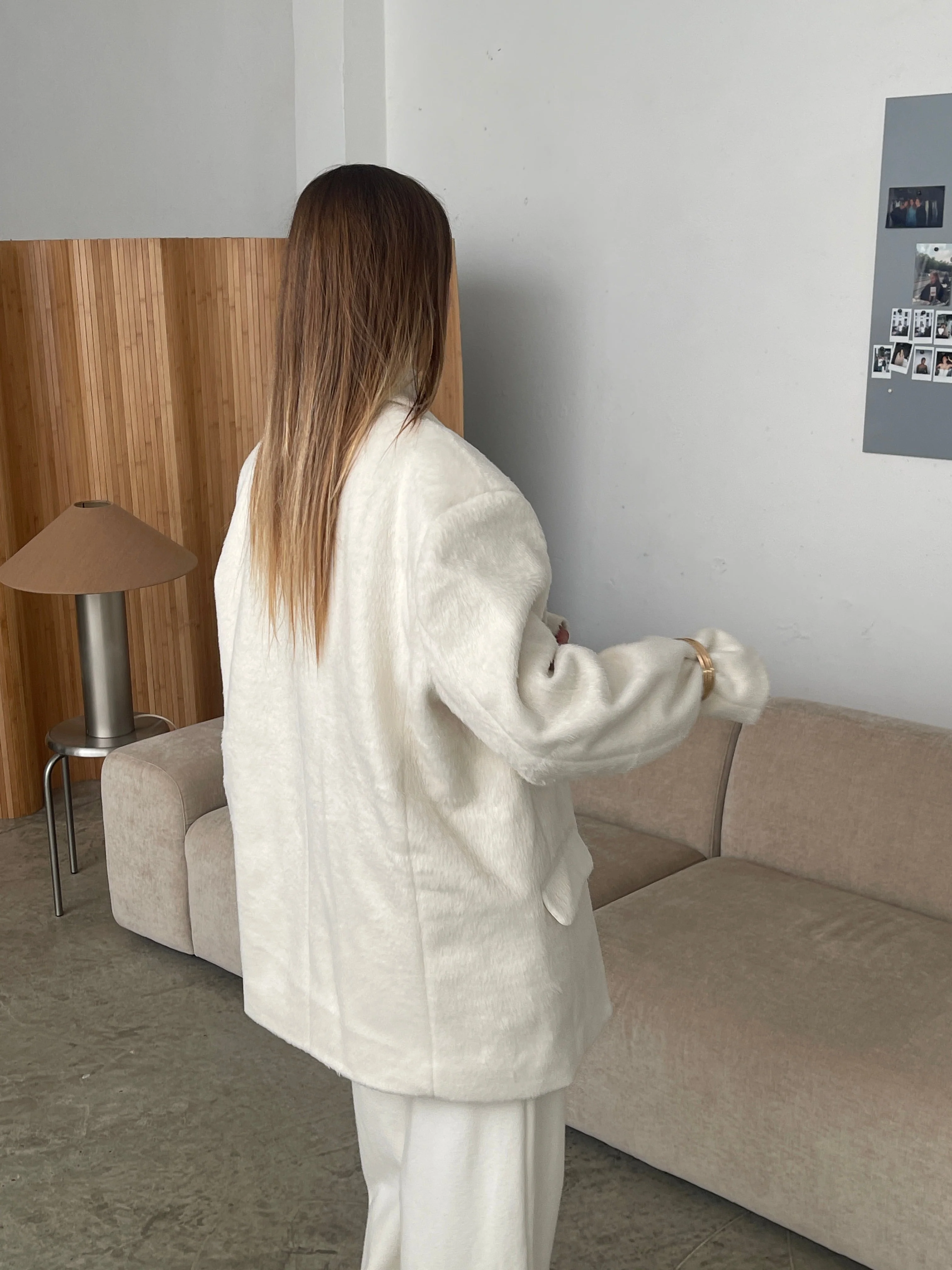 BONNIE - PLUSH OVERSIZED BLAZER - Image 4