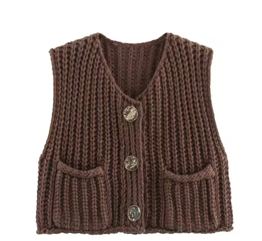 BRONWYN - CHUNKY KNIT VEST - Image 4