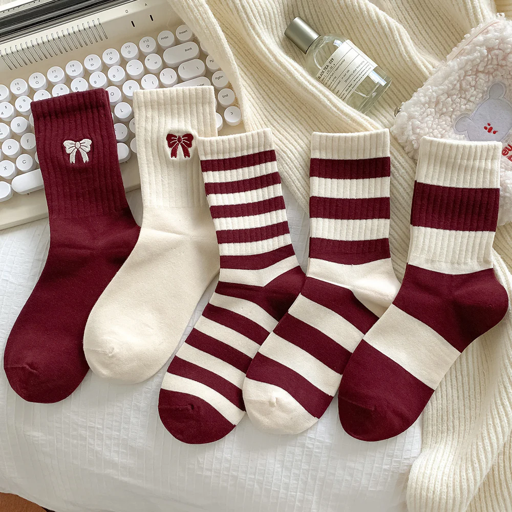 JUNIPER - BOW EMBROIDERED SOCKS - Image 2