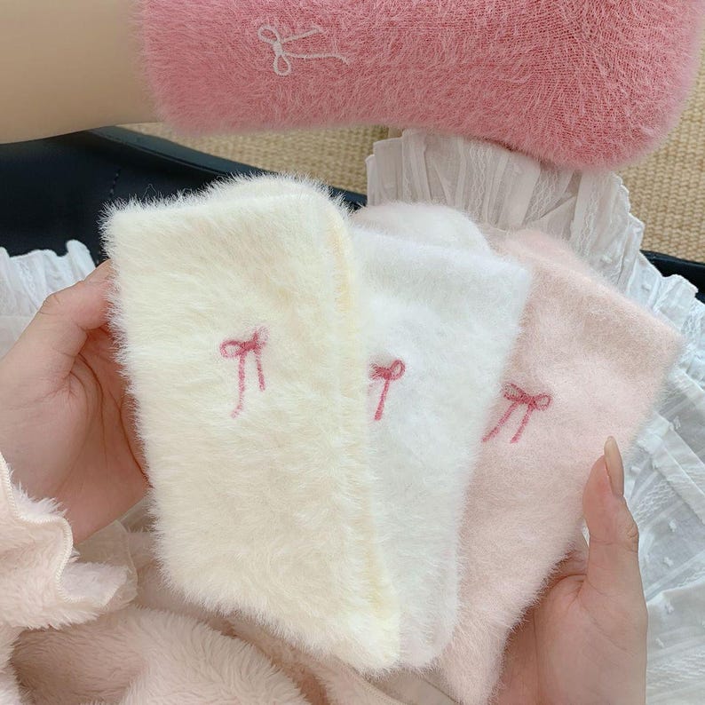 EVIE - 4 PACK BOW SLIPPER SOCKS - Image 2