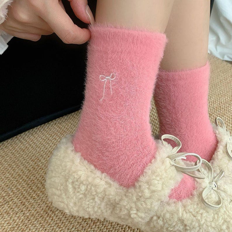 EVIE - 4 PACK BOW SLIPPER SOCKS - Image 4