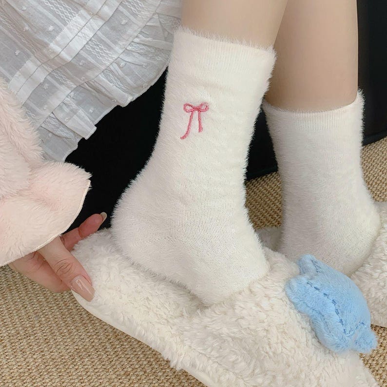 EVIE - 4 PACK BOW SLIPPER SOCKS - Image 5