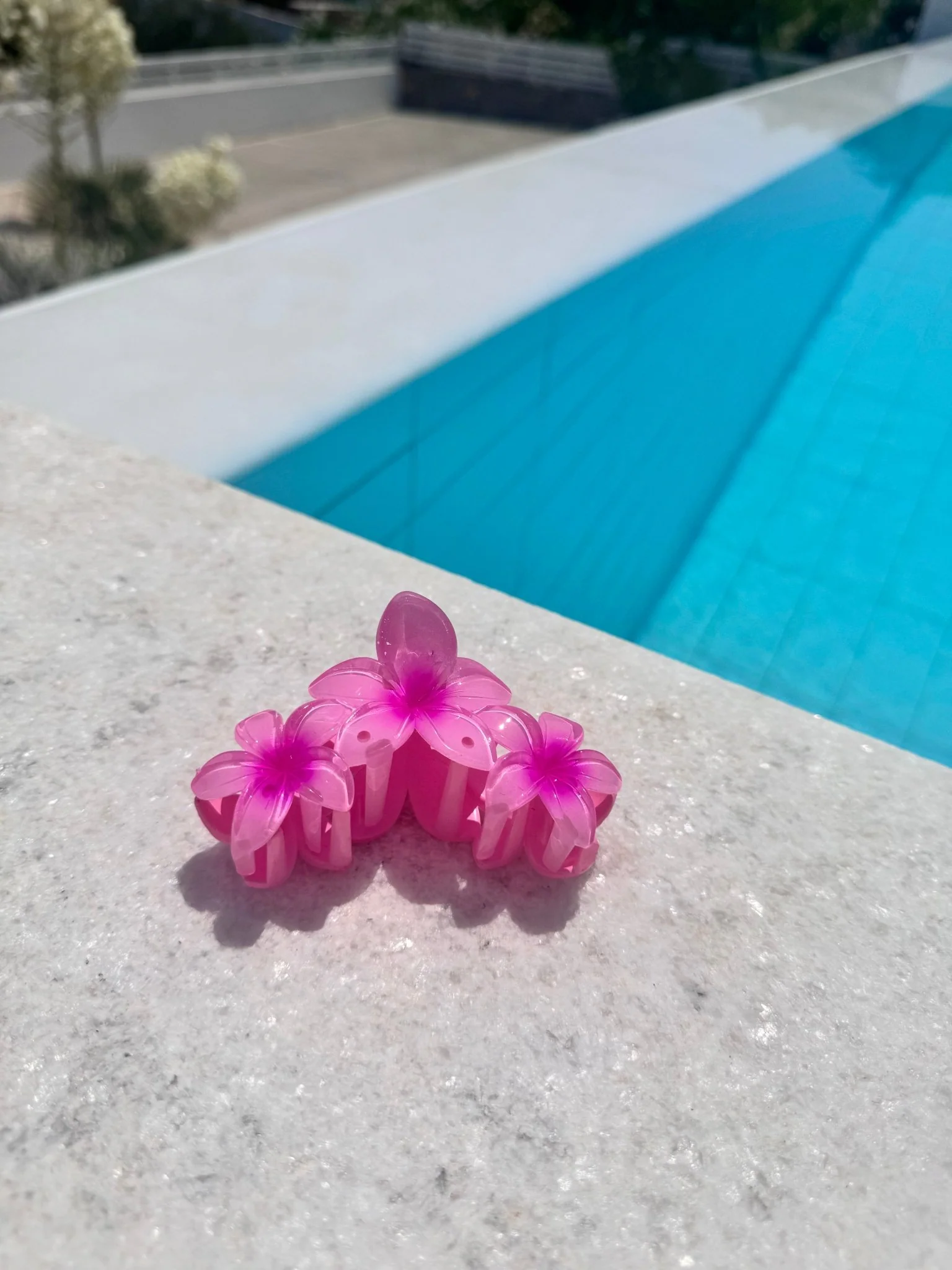 LILLY - FLOWER CLAW CLIP - Image 3