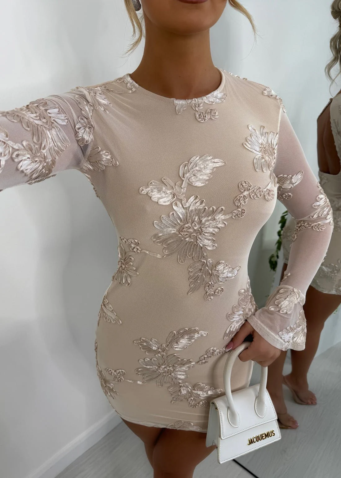 VALENTINA - FLORAL DETAILED MINI DRESS - Image 5